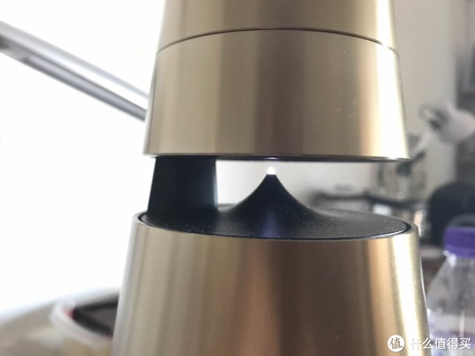 #原创新人# Bang & Olufsen BEOSOUND 1 便携式无线扬声器 开箱