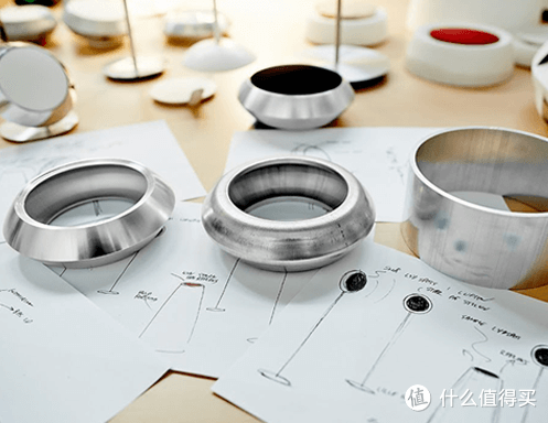 #原创新人# Bang & Olufsen BEOSOUND 1 便携式无线扬声器 开箱