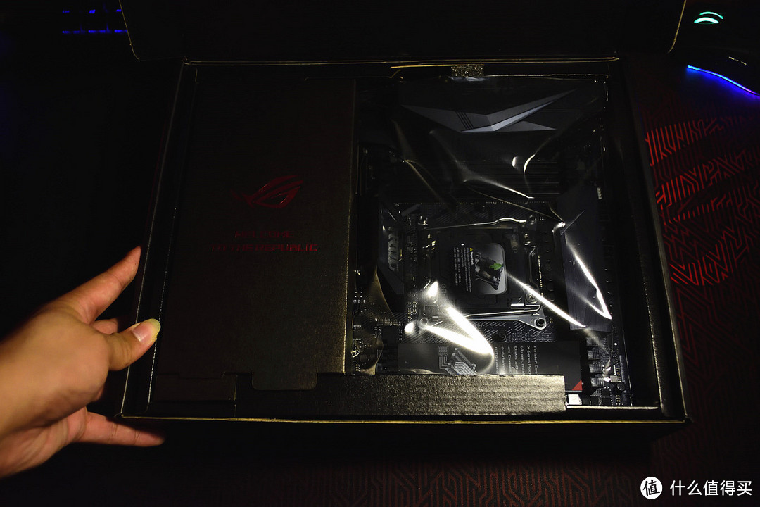 U未到板先行 — ASUS 华硕  ROG STRIX X299-E GAMING主板 晒单