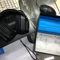 罗技 G633 游戏耳机外观展示(灯带|按键|手感)