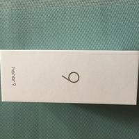 华为 荣耀9 手机外观展示(摄像头|插口|感应器|听筒)