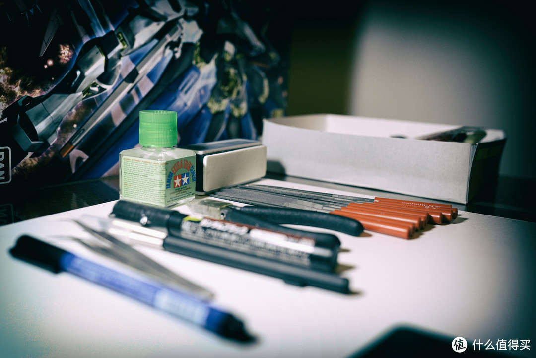 桌面故事#普通大龄青年的书桌