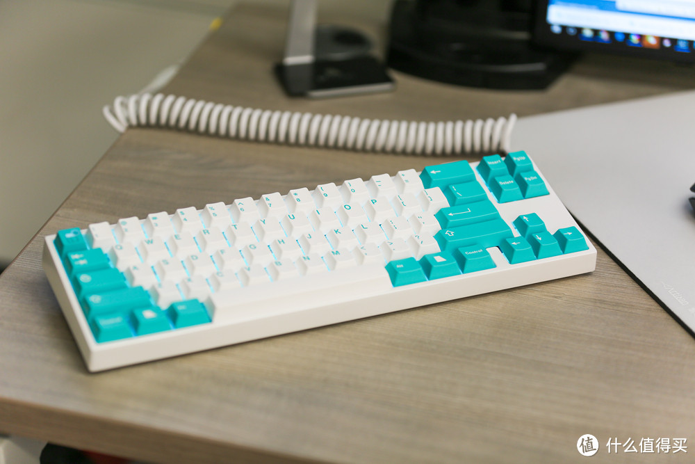 夏至清新——GMK 青白“烟雨巷” zFrontier特别版