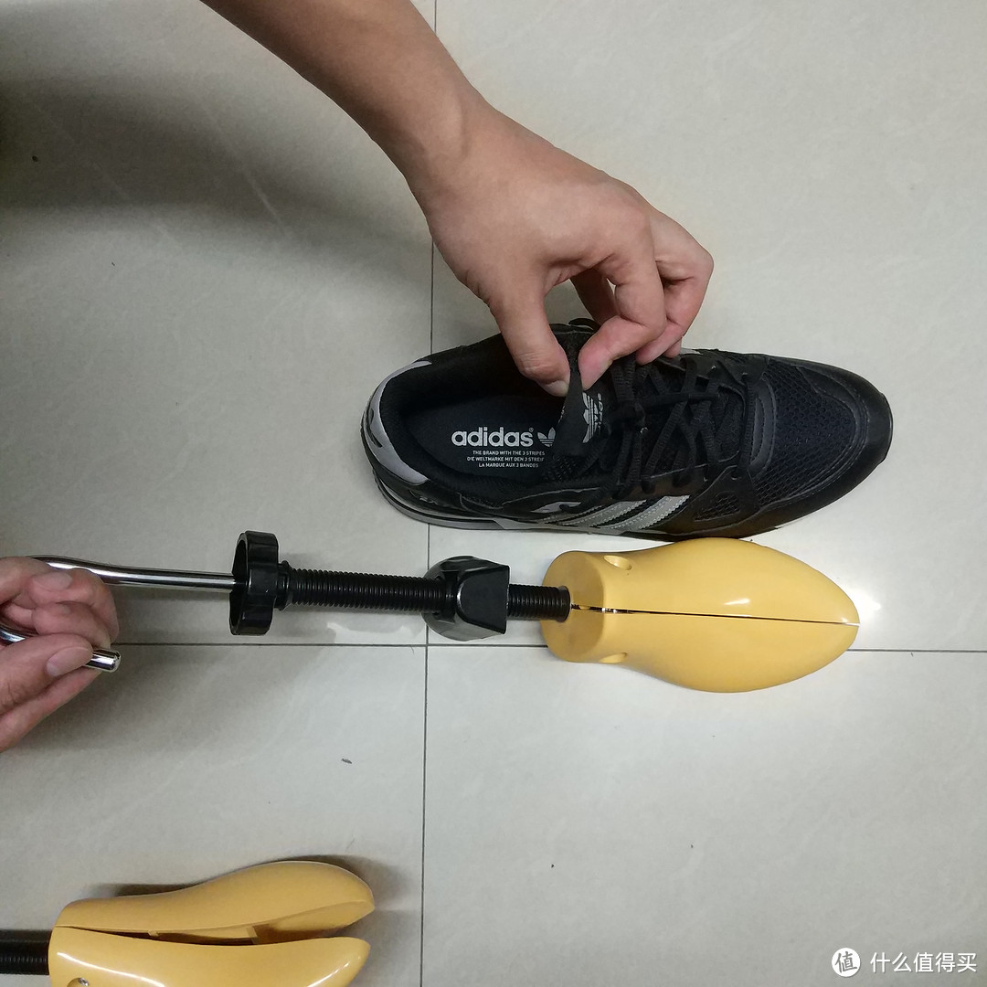 再也不怕穿小鞋了 — 小鞋克星楦鞋器