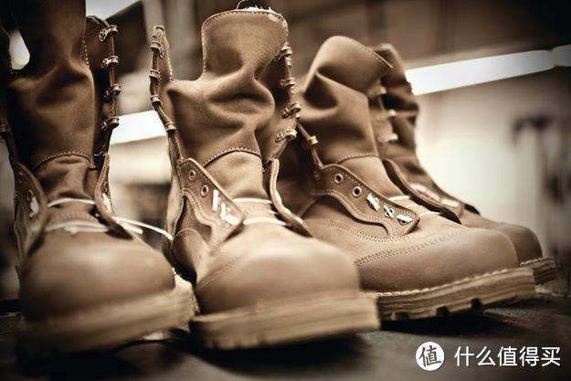 #原创新人#每个男人都值得拥有一双属于自己的 boot - Danner light 30440