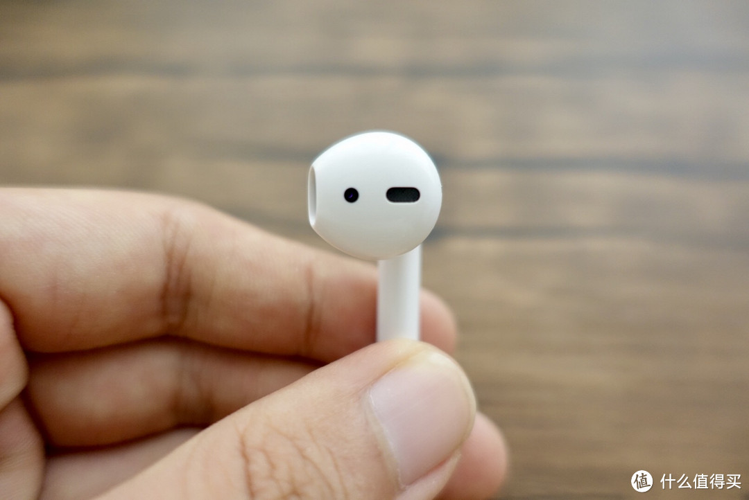 Apple 苹果 Airpods 无线耳机 开箱及一个月使用感受