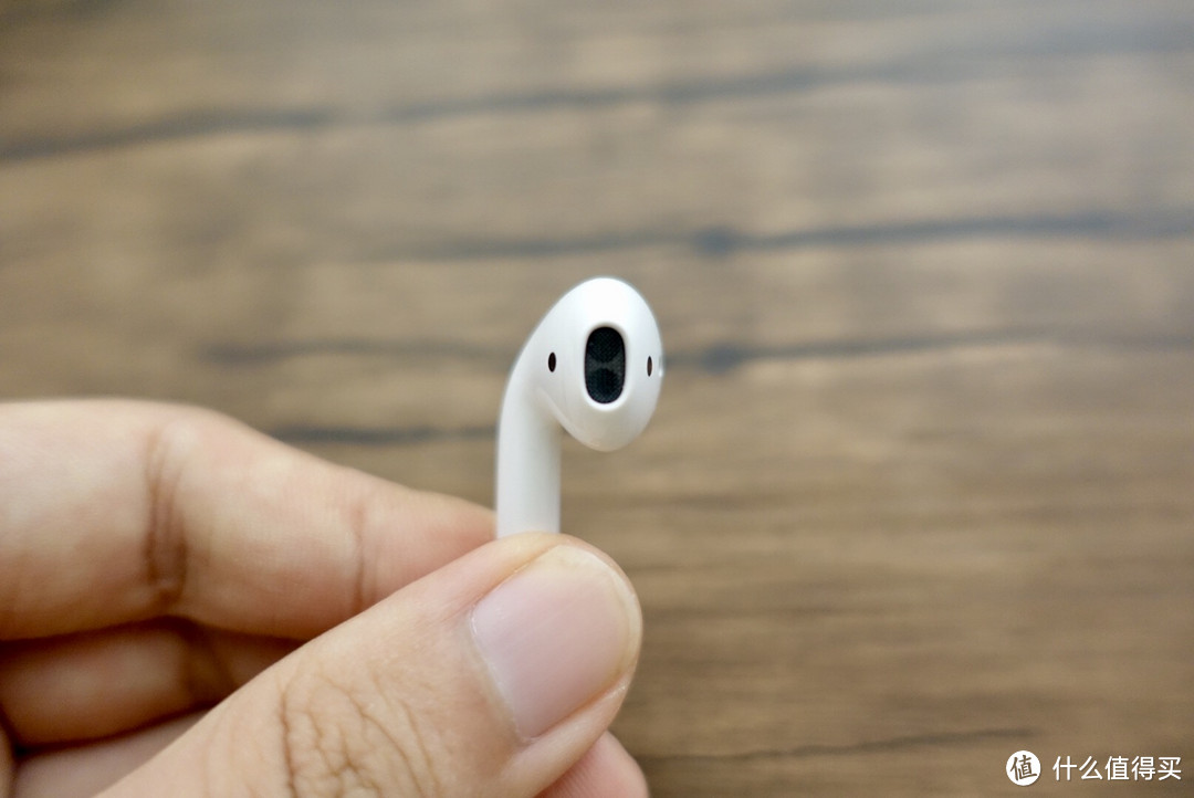 Apple 苹果 Airpods 无线耳机 开箱及一个月使用感受