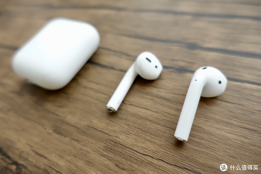 Apple 苹果 Airpods 无线耳机 开箱及一个月使用感受