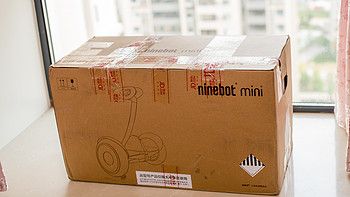 小米 Ninebot 九号平衡车外观展示(方向杆|踏板|接口|轮胎|底盘)