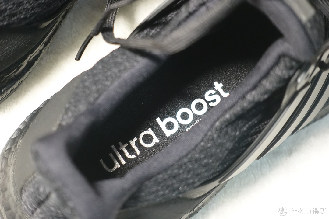 终于剁手买了正品 — adida 阿迪达斯 ultra boost 3.0限量纯黑色跑鞋开箱