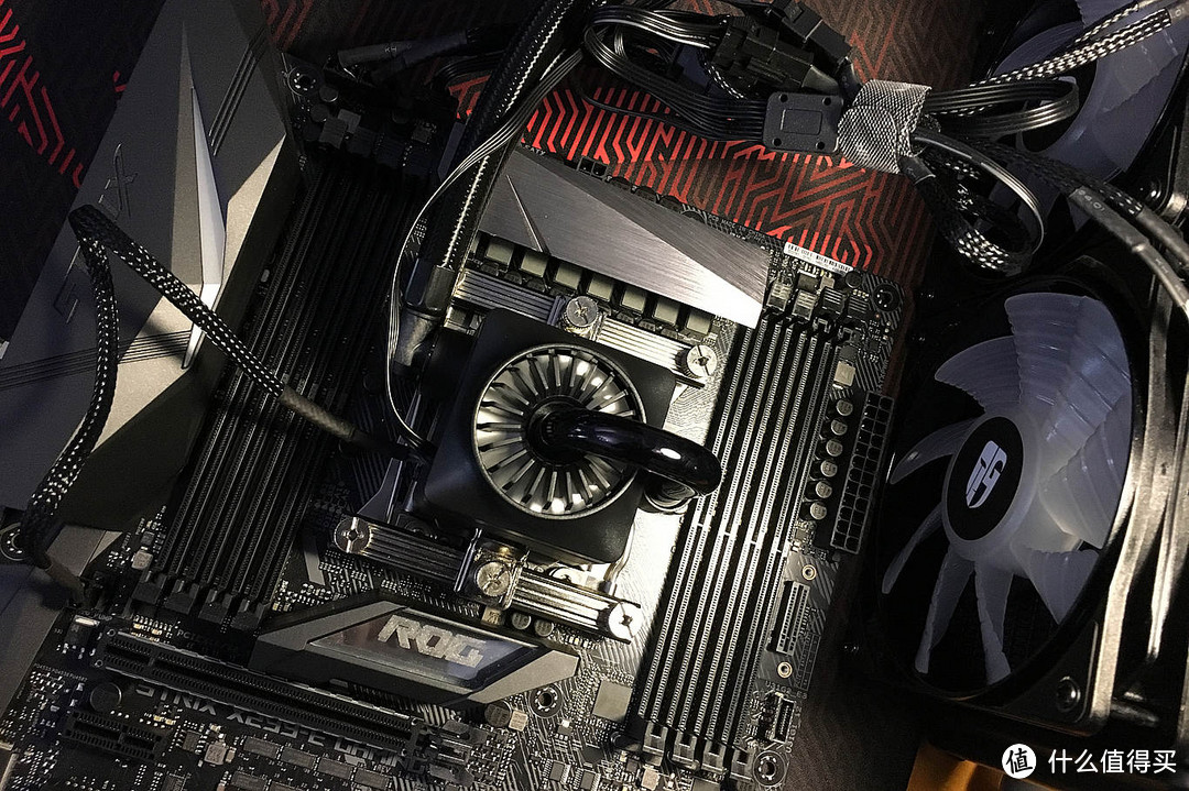 侦测到在途的聚变打击——intel 英特尔 Core i9 7900x + STRIX X299-E 抢先测试