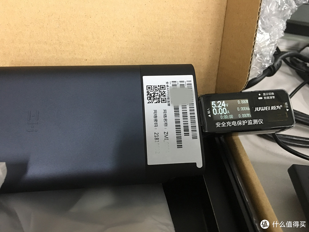 ZMI 紫米 MF885 10000毫安 随身mifi 4G无线路由器 开箱测评