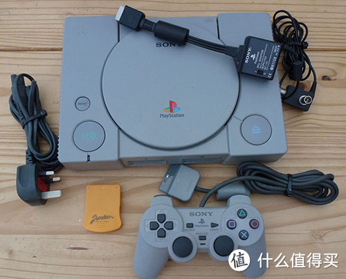 等了30年！人生第一台PS4 Pro开箱分享