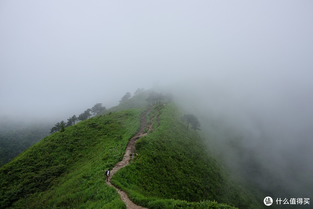 一个人徒步武功山