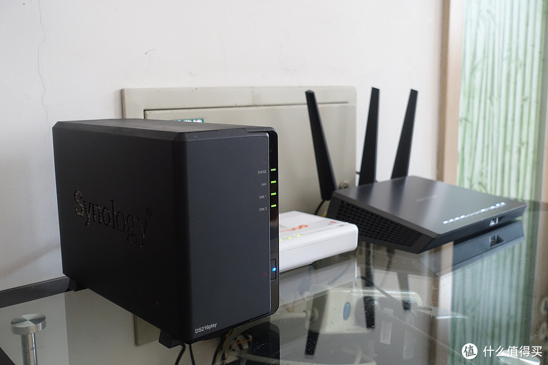 DS216PLAY  NETGEAR R6900