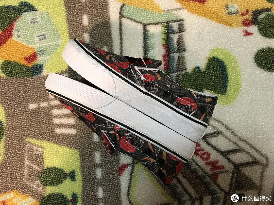 Vans Classic Slip-On 印花一脚蹬帆布鞋