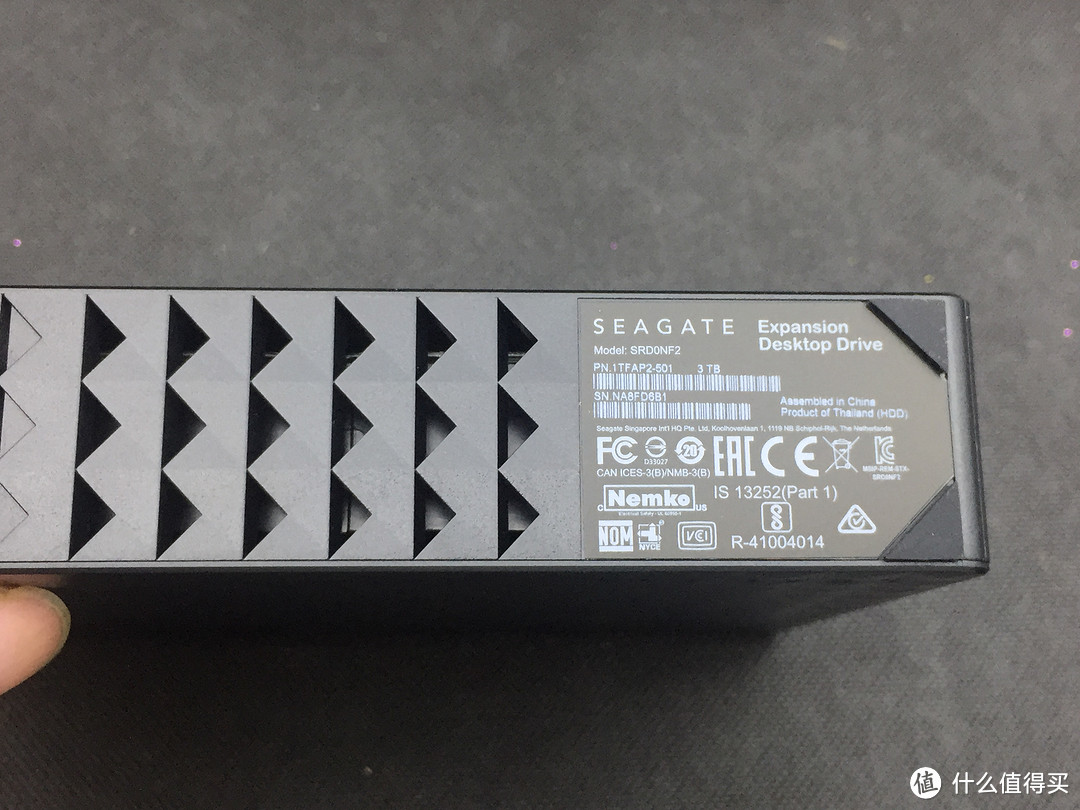 海外购 SEAGATE 希捷 Expansion 睿翼 3TB移动桌面硬盘