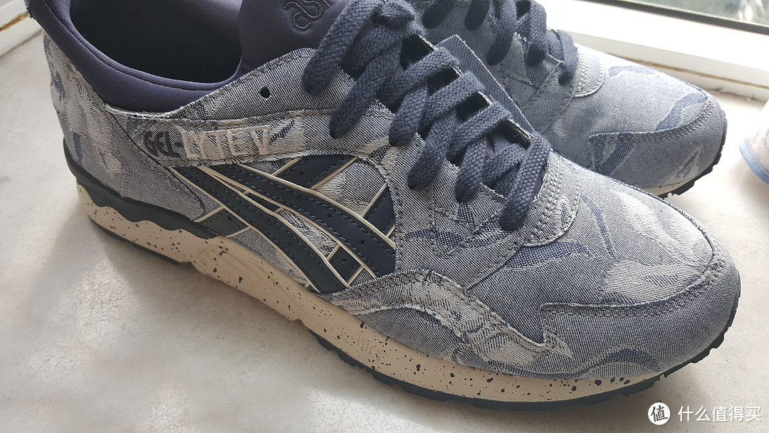 #原创新人# 2017 ASICS 亚瑟士 GEL-Respector 情侣复古跑鞋 H720L