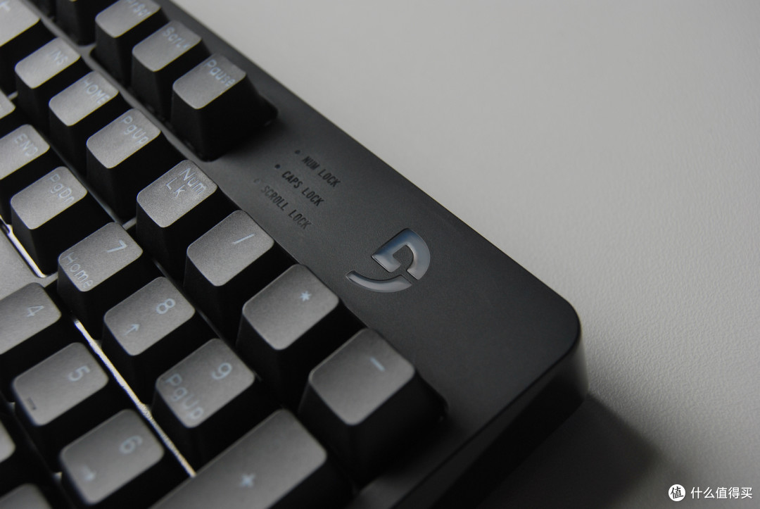 我更不是雷蛇!——我是fühlen 富勒 g900s 机械键盘