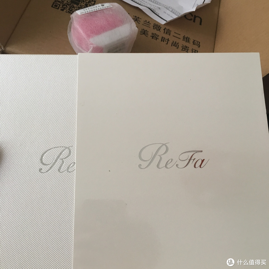 ReFa CARAT 丝芙兰 微电流铂金滚轮美容按摩仪器 开箱评测附真假教程