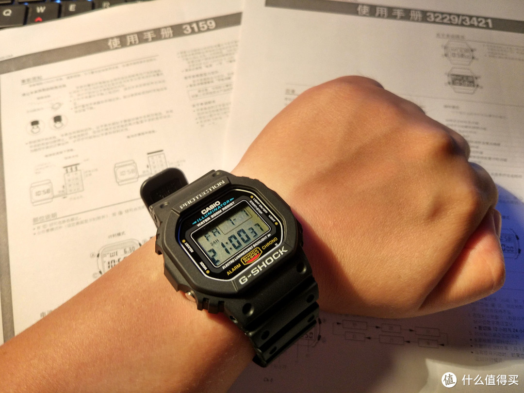 #原创新人#嗨购亚马逊#中亚海外购入手 CASIO 卡西欧 方块基础款 DW5600E-1V 男表