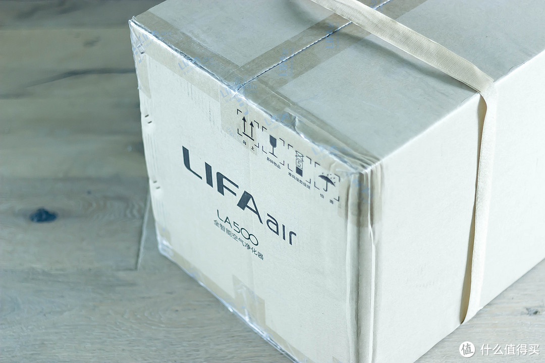 新房入手 — LIFAair 500 空气净化器 简单晒单