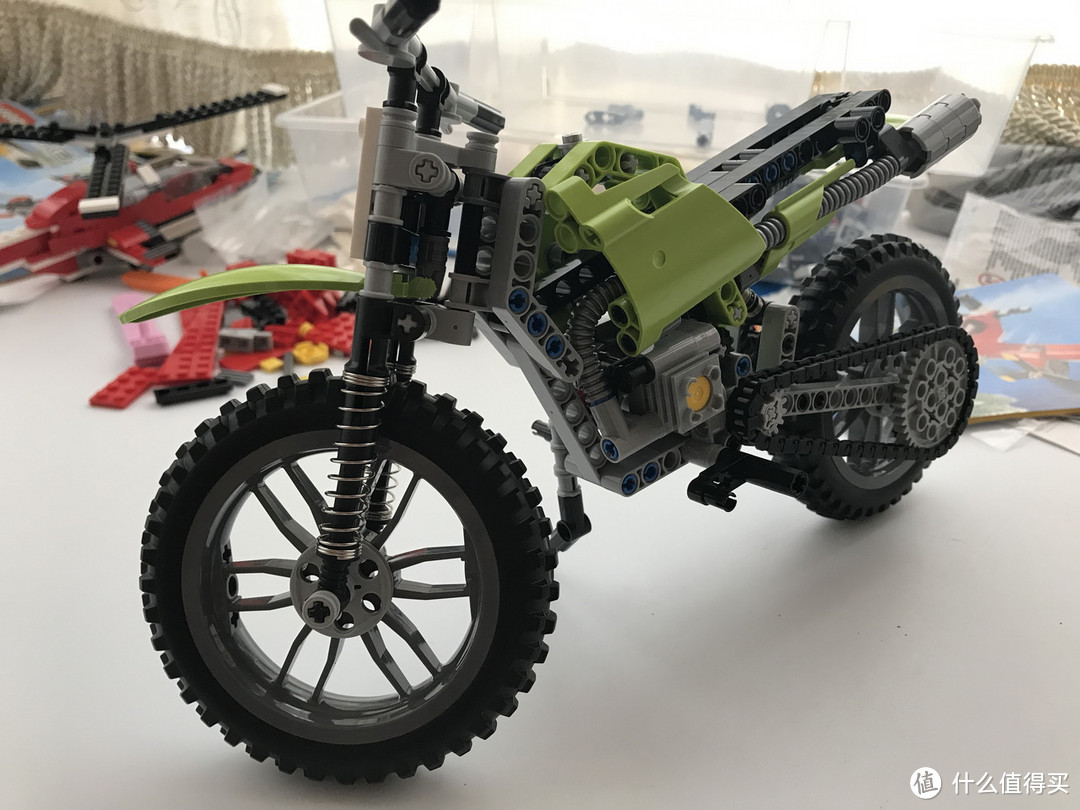 乐高还能这么拼： 复刻 LEGO 乐高科技 8291 （改）越野竞赛摩托车