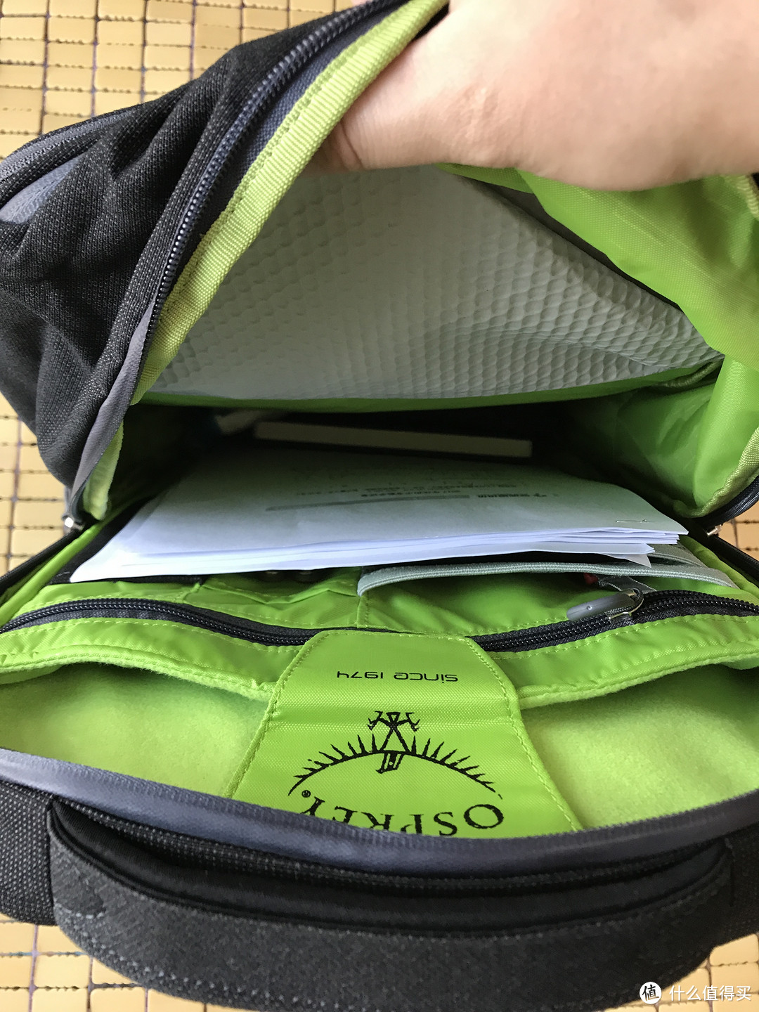 OSPREY Cyber Port 赛博派 18L 城市通勤包 开箱晒物