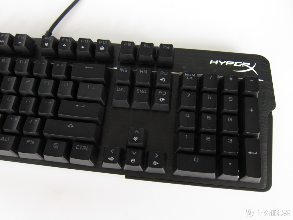 大男孩的小玩具(四)——金士顿HyperX Mars RGB机械键盘评测