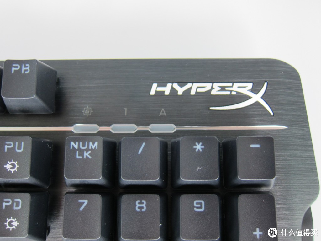 大男孩的小玩具(四)——金士顿HyperX Mars RGB机械键盘评测