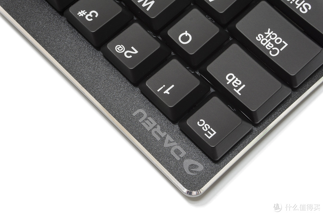 目前最薄的机械键盘：达尔优EK820 68key 蓝牙双模机械键盘 评测