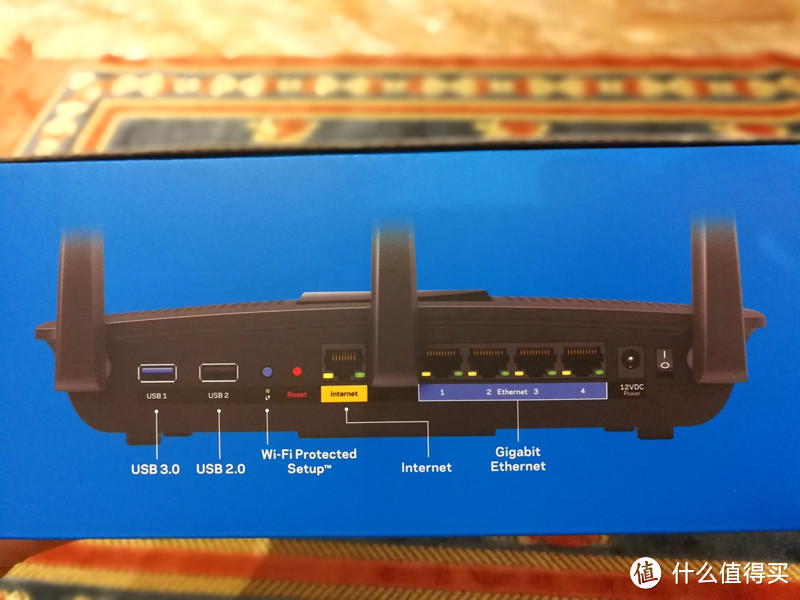 千元家用之选：LINKSYS 领势 EA7500无线路由器