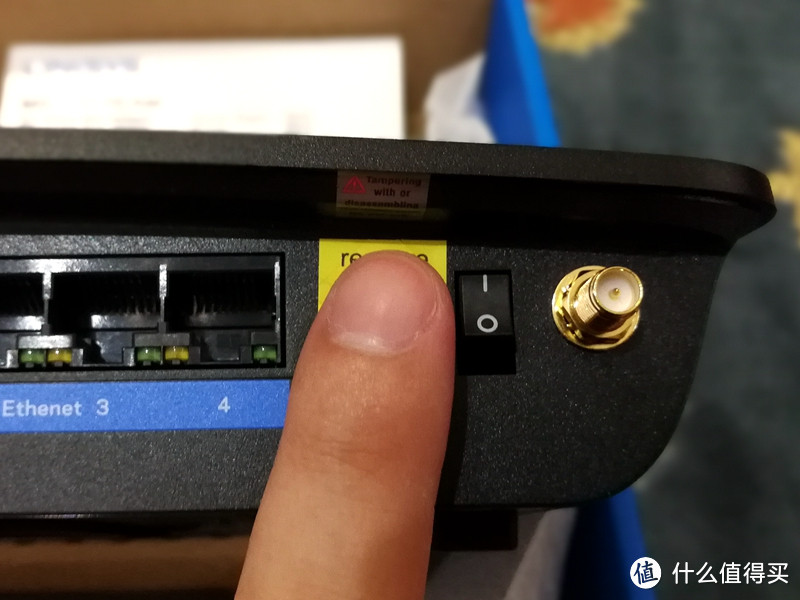 千元家用之选：LINKSYS 领势 EA7500无线路由器