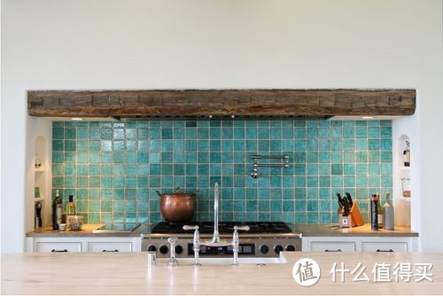 马赛克瓷砖的四大实用技巧，瞬间提亮你家厨卫颜值