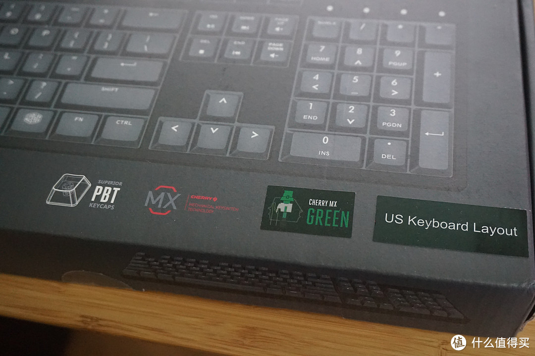 绿轴初体验 — COOLERMASTER 酷冷至尊 MasterKeys L With PBT 烈焰枪 XT V2 机械键盘