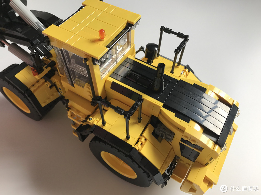 遥控乐高拼拼乐-我不是42030——LEGO 乐高 MOC-3799 VOLVO L250G 轮式装载机