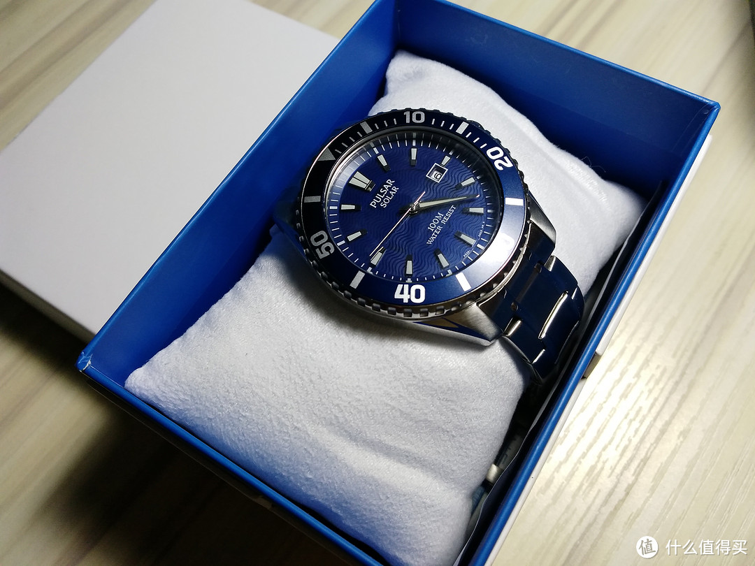 #嗨购亚马逊#体验Prime会员再下一城：Seiko 精工 PulsarPX3067 太阳能男士手表 开箱