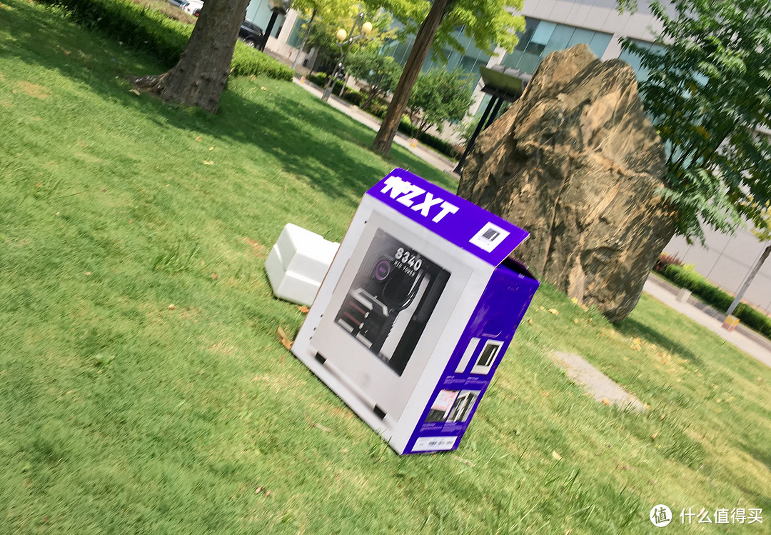 在这炎炎夏日，也给老硬件换个新家 — NZXT. 恩杰 S340 中塔式侧透机箱