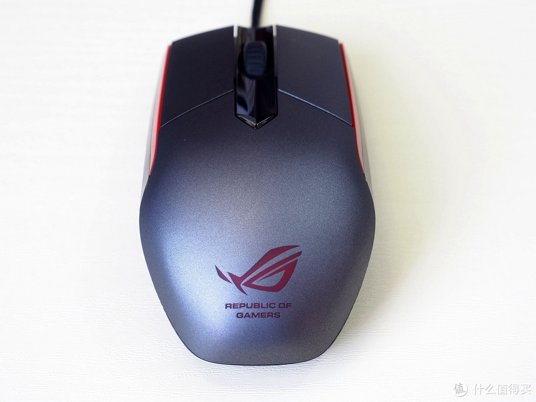 ASUS 华硕 P302 ROG Strix Evolve 可换上盖鼠标 轻开箱