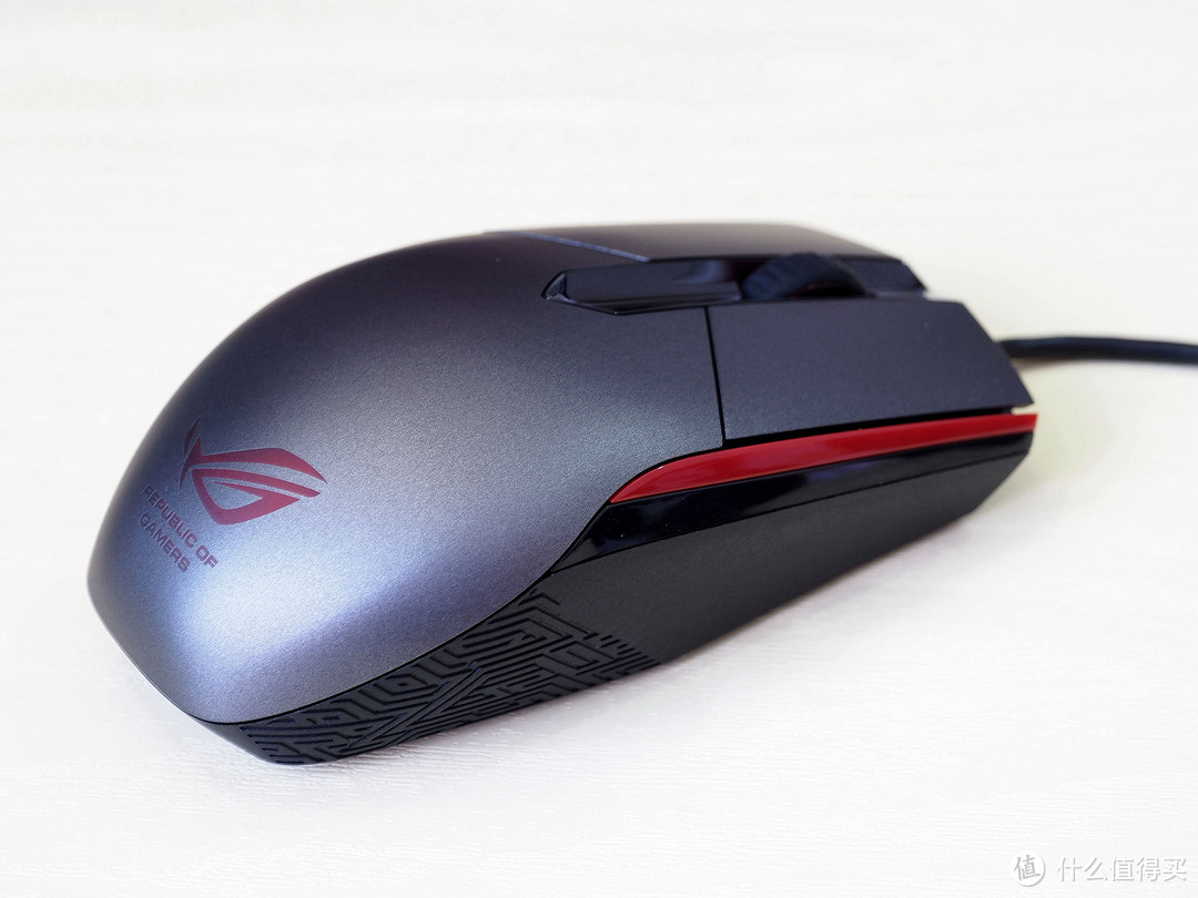 ASUS 华硕 P302 ROG Strix Evolve 可换上盖鼠标 轻开箱