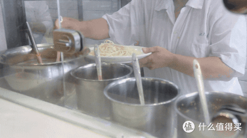 40℃的天连吃30碗冷面，哪几家还是老味道？
