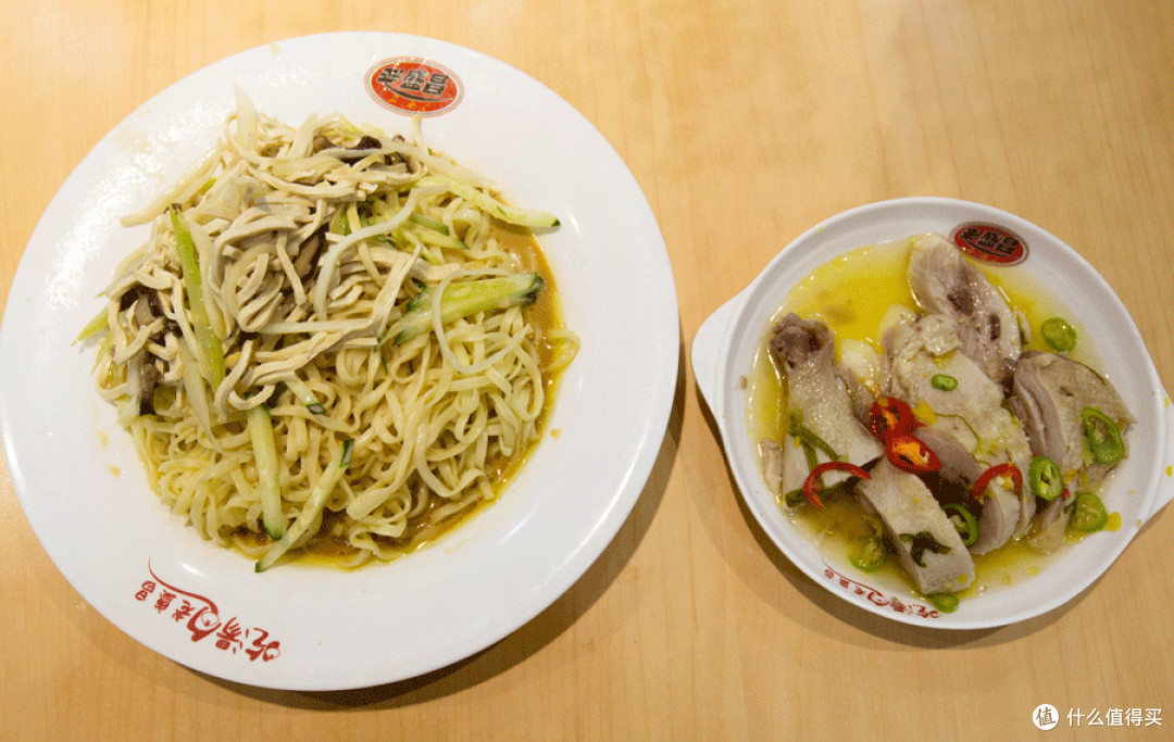 40℃的天连吃30碗冷面，哪几家还是老味道？