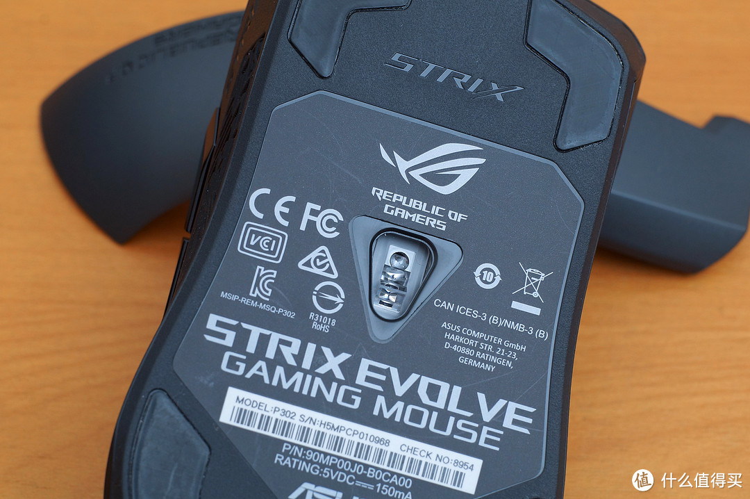 可换皮肤的鼠标 华硕 ROG Strix Evolve 开箱体验