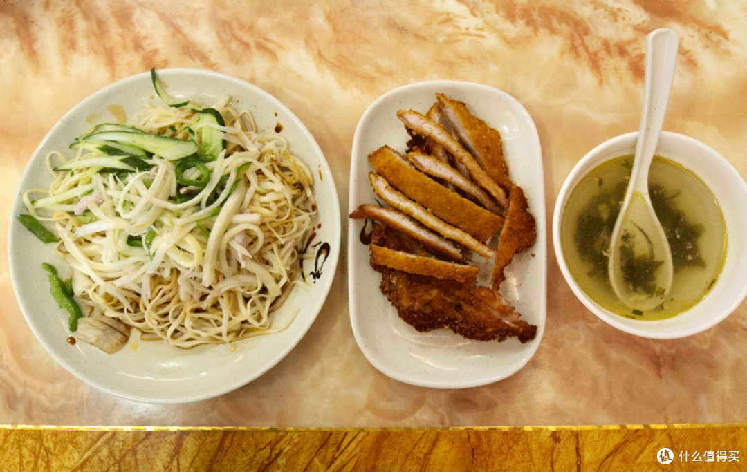 40℃的天连吃30碗冷面，哪几家还是老味道？