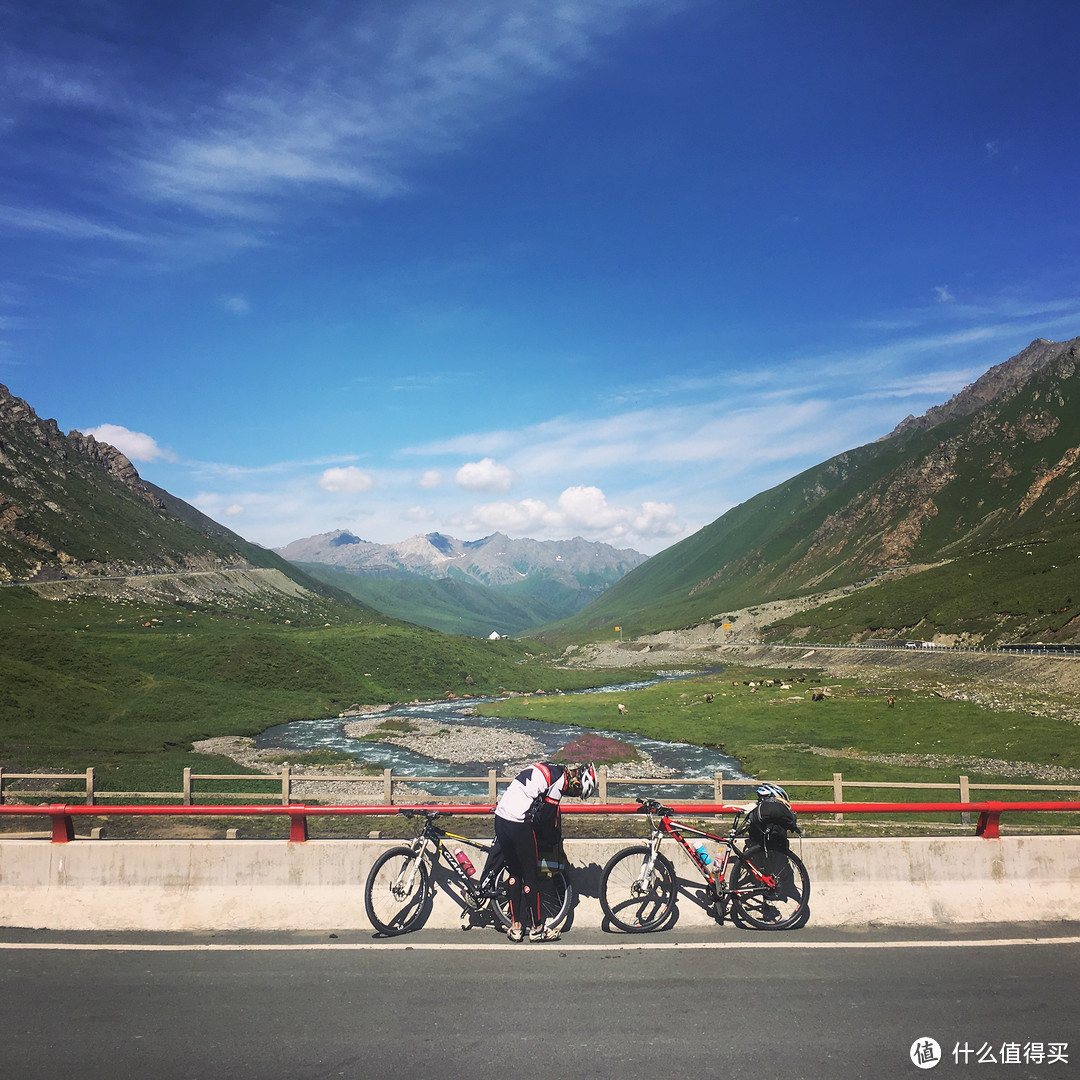 七月看雪，骑闯天山—独库公路骑行记