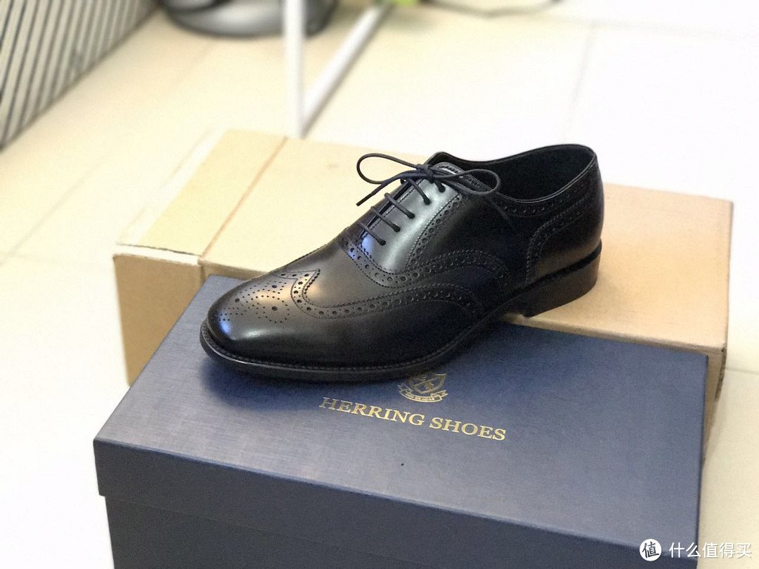 一双黑色牛津布洛克鞋—Herring Richmond brogue开箱&尺码