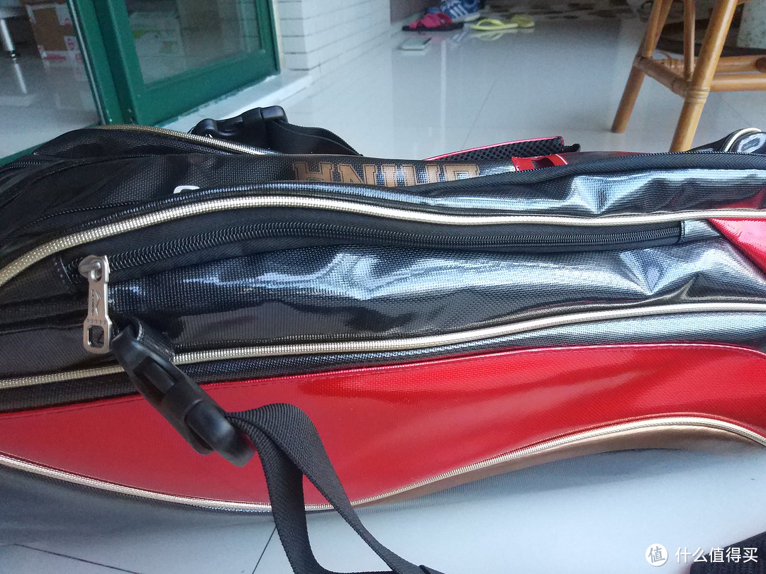 不完美进化:LI-NING 李宁 ABJJ058-1 羽毛球包+真人兽