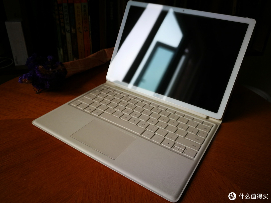 熟悉的新体验 — HUAWEI 华为 MateBook E 平板笔电二合一