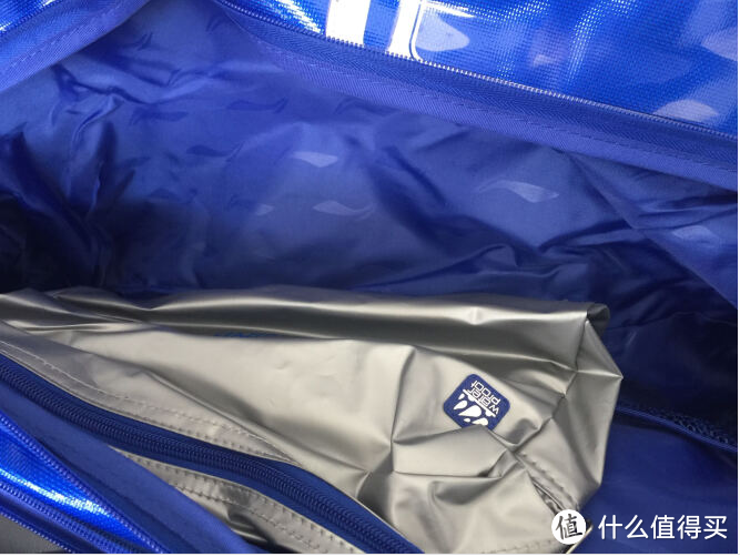 不完美进化:LI-NING 李宁 ABJJ058-1 羽毛球包+真人兽