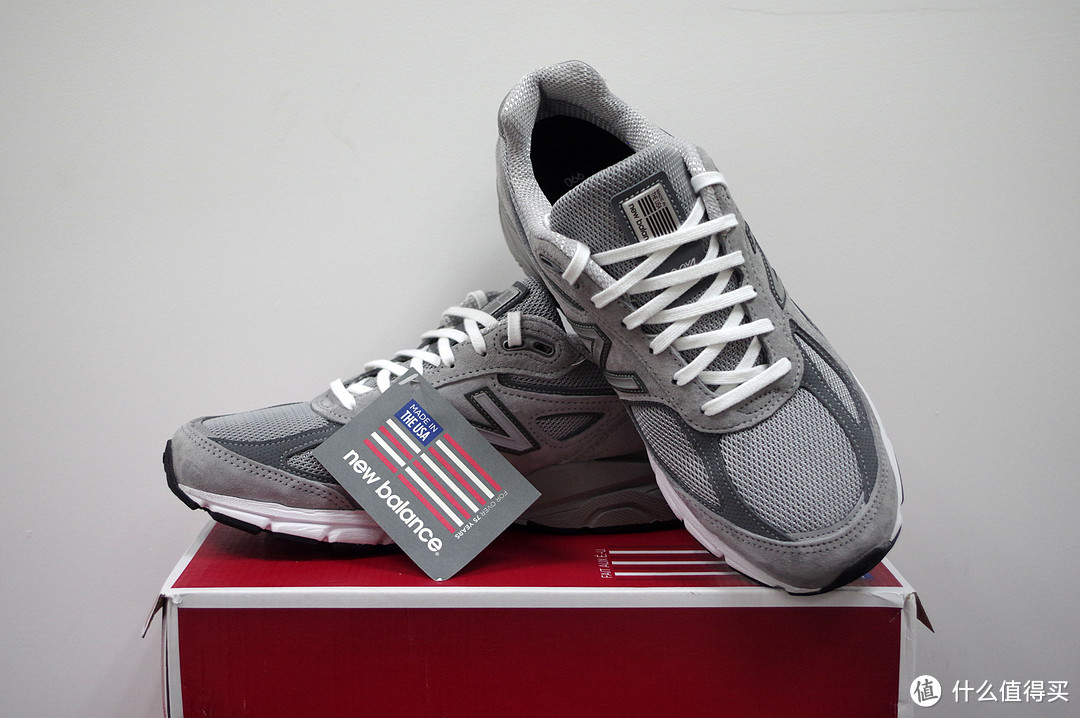 简单、普通、舒适、传统:New Balance 990v4 男士*级慢跑鞋